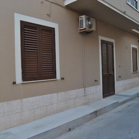 Appartamento In Centro 兰佩杜萨 外观 照片